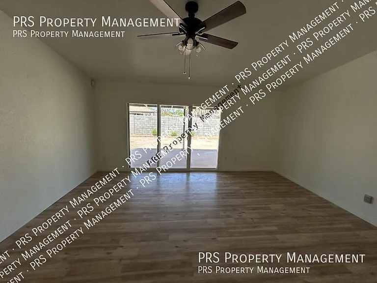 2608 N Jay St — Photo 12
