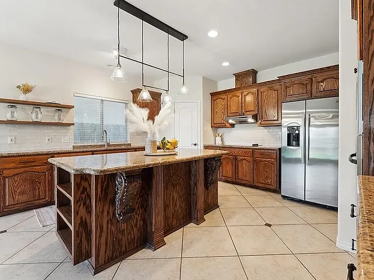 6530 Picante Dr — Photo 9
