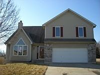 1st image of 108 NE Stonebridge Ct