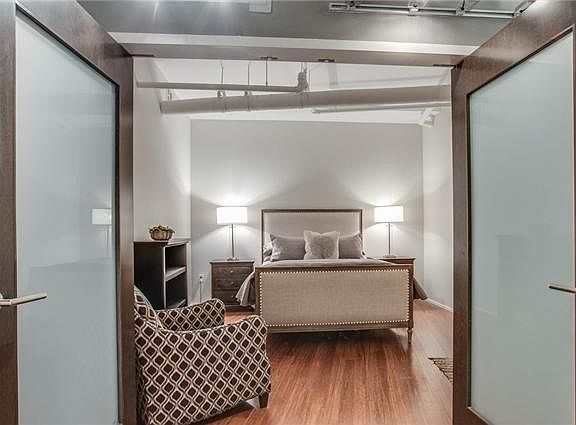 2nd image of 2115 Yeaman Pl APT 424