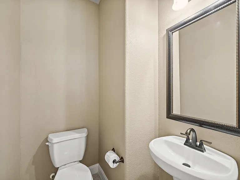 28223 Red Shady Oaks Dr — Photo 21