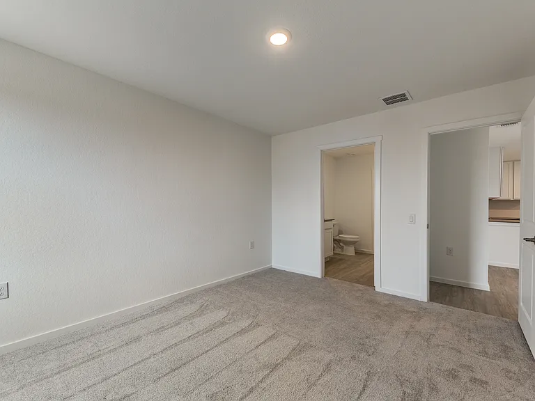 11715 Blasting Way — Photo 8