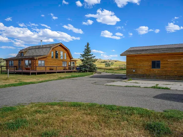 778 Southfork Rd, Cody, WY 82414