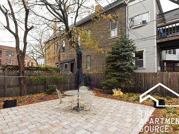 5th image of 718 W Wrightwood Ave #1