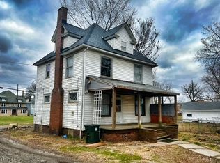 1230 Woodland Ave NW, Canton, OH