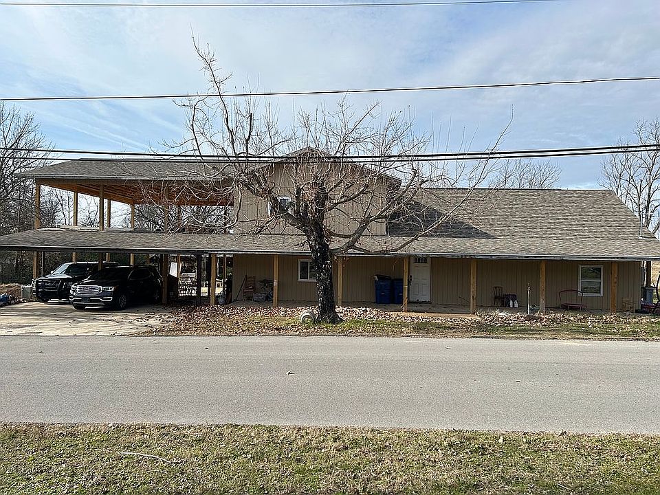 2nd image of 400 Kirkland St