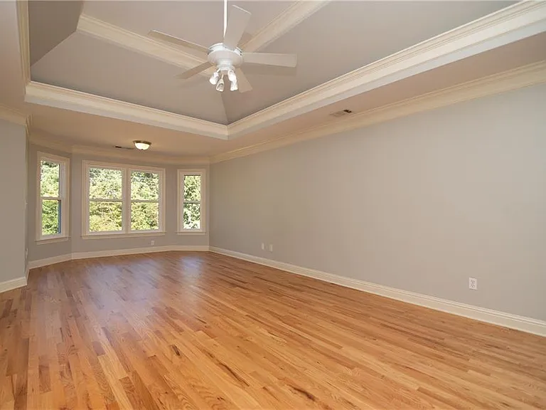 4012 Erin Dr — Photo 41