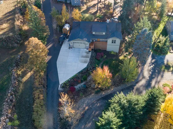 1241 Fruit Valley Ln, White Salmon, WA 98672