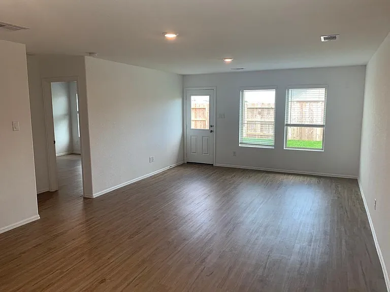 27006 Winward Creek Trl — Photo 20