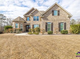 107 S Carmenville Dr, Bonaire, GA 31005