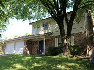 2002 University Dr, Russellville, AR 72801
