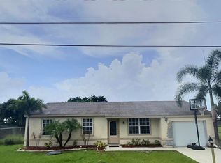 2371 SE Merrill Rd, Port Saint Lucie, FL 34952