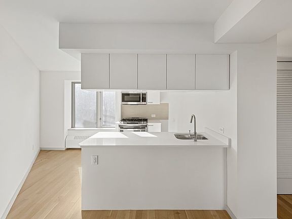 3rd image of 446 W 167th St #8A