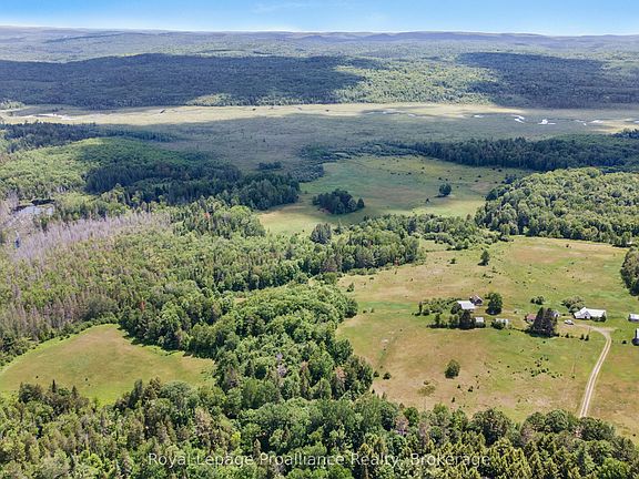 3rd image of 725 Peplinski Homestead Rd