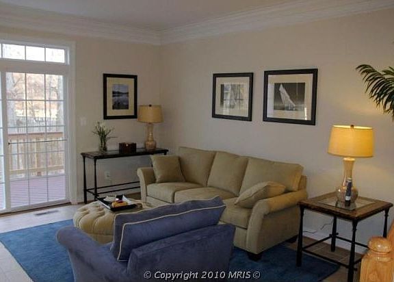 5th image of 3670 Chippendale Cir