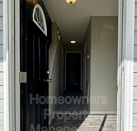 2nd image of 478 Cape Fear Rd