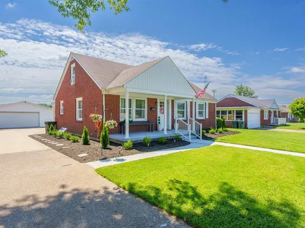 3015 Meadowland Dr, Owensboro, KY 42303