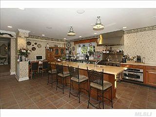 1st image of 53 Chenango Dr