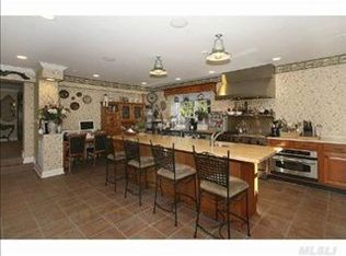 53 Chenango Dr, Jericho, NY 11753