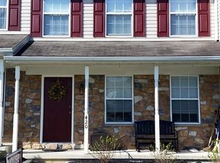 420 Charles Cir, York, PA 17406