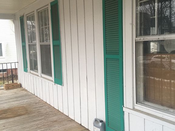 4th image of 324 N 3rd St