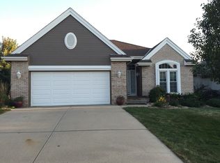 16429 Ames Ave, Omaha, NE 68116