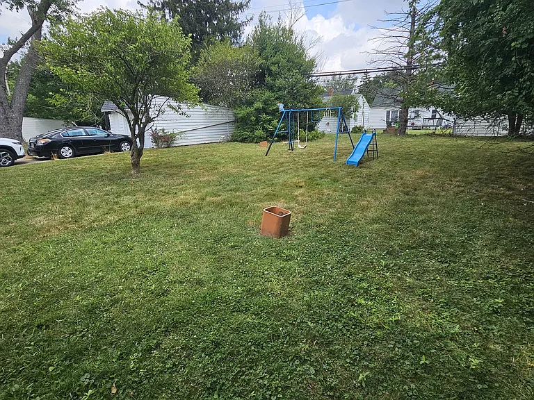 5635 South Blvd — Photo 21
