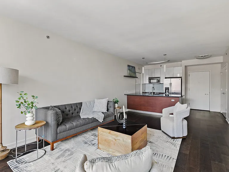 2101 Market St #8O5 — Photo 13