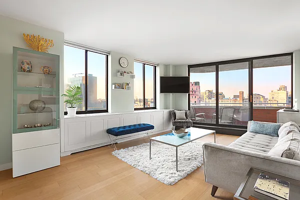 Sold by Compass | media 16