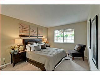 4th image of 10204 Bret Ave