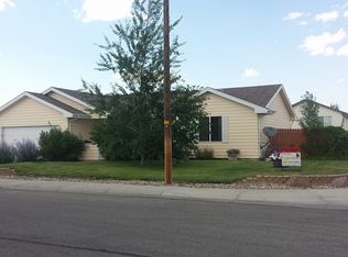 1710 Mandan Trl, Bar Nunn, WY 82601