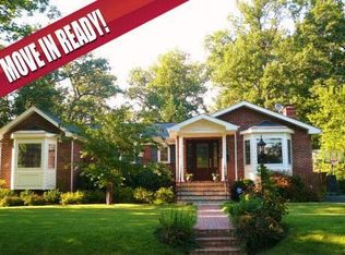 6608 Gordon Ave, Falls Church, VA 22046
