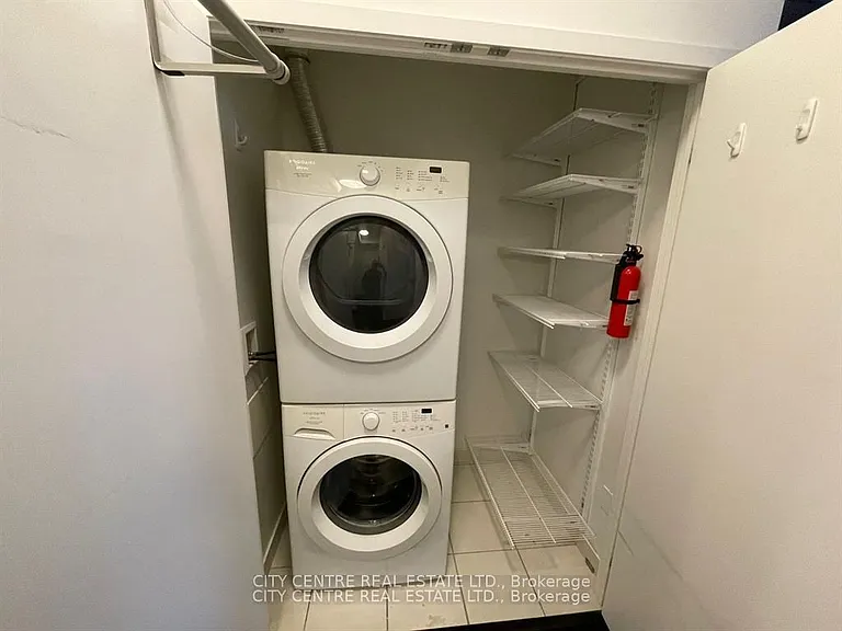 365 Prince Of Wales Dr #601 — Photo 19
