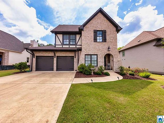 2nd image of 1101 Garnet Dr