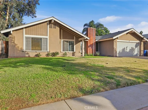 100 Amber Ct, Redlands, CA 92374