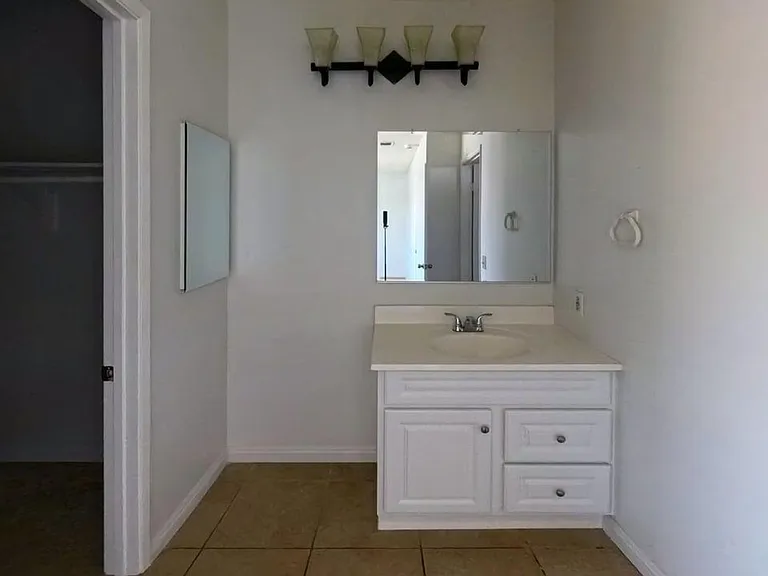 13677 Golden Eagle Ct — Photo 13