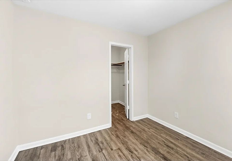 2nd image of 8575 Chaletford Dr