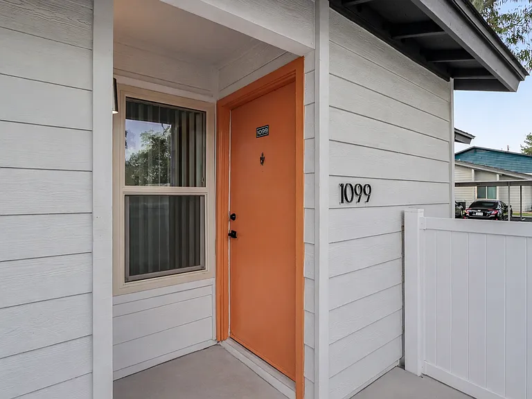 Sunrise in Chandler Apartments — Photo 105