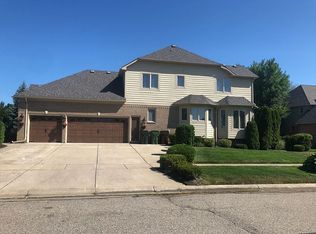 55774 Nicholas Dr, Shelby Township, MI 48316