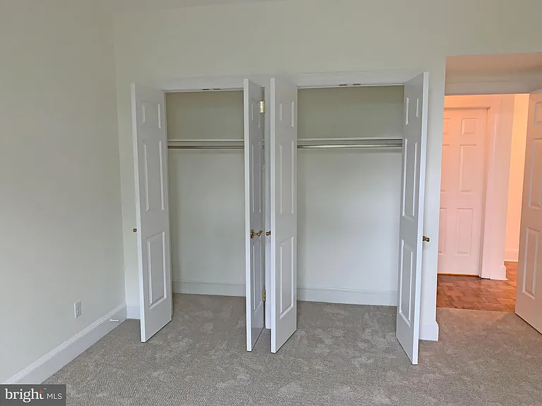 414 Old Lancaster Rd #405 — Photo 34