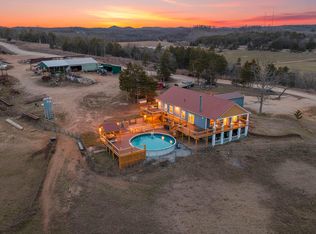 1986 County Road 504, Gainesville, MO 65655