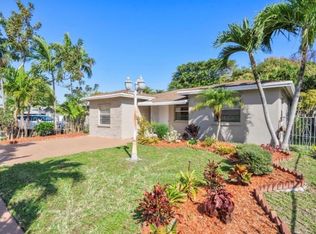 608 NW 9th St, Hallandale Beach, FL 33009