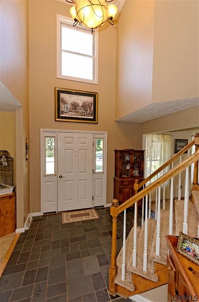 4th image of 106 DRAHOS Drive