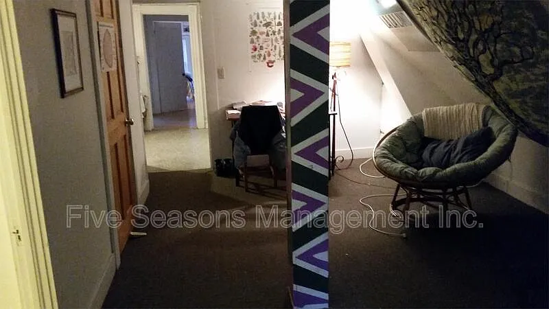 2 bed, 1.0 bath, 700 sqft, $2,200 — Photo 4