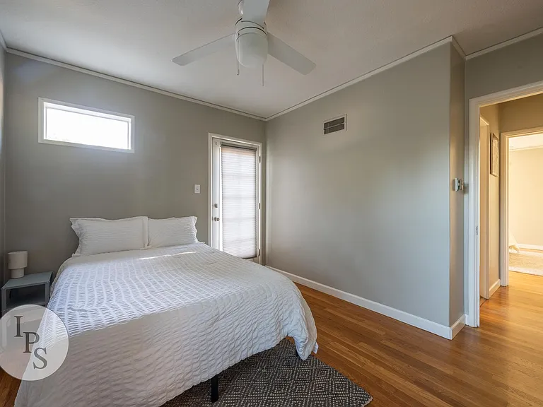 210 E Harvard Ave — Photo 16