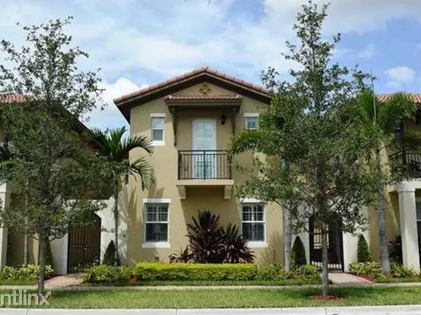 1132 SW 146th Ter, Pembroke Pines, FL 33027