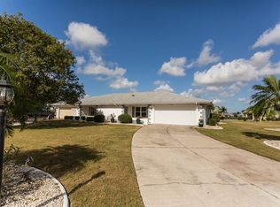 1002 E Del Webb Blvd, Sun City Center, FL 33573