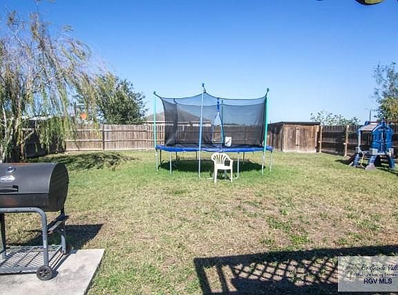 5th image of 9730 Kingbird Dr