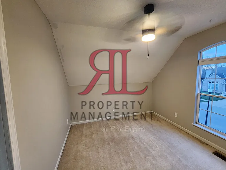 6716 Bethany Dr — Photo 38