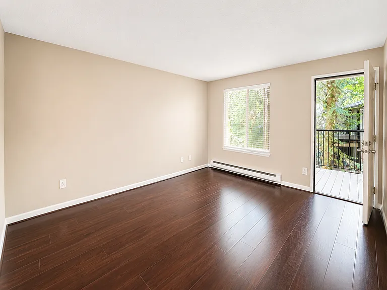 14638 NE 80th Pl — Photo 9